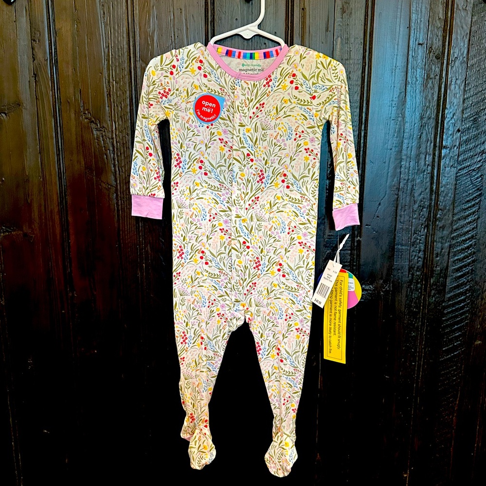 Magnetic Me NWT footie Pajamas Modal 9-12 months